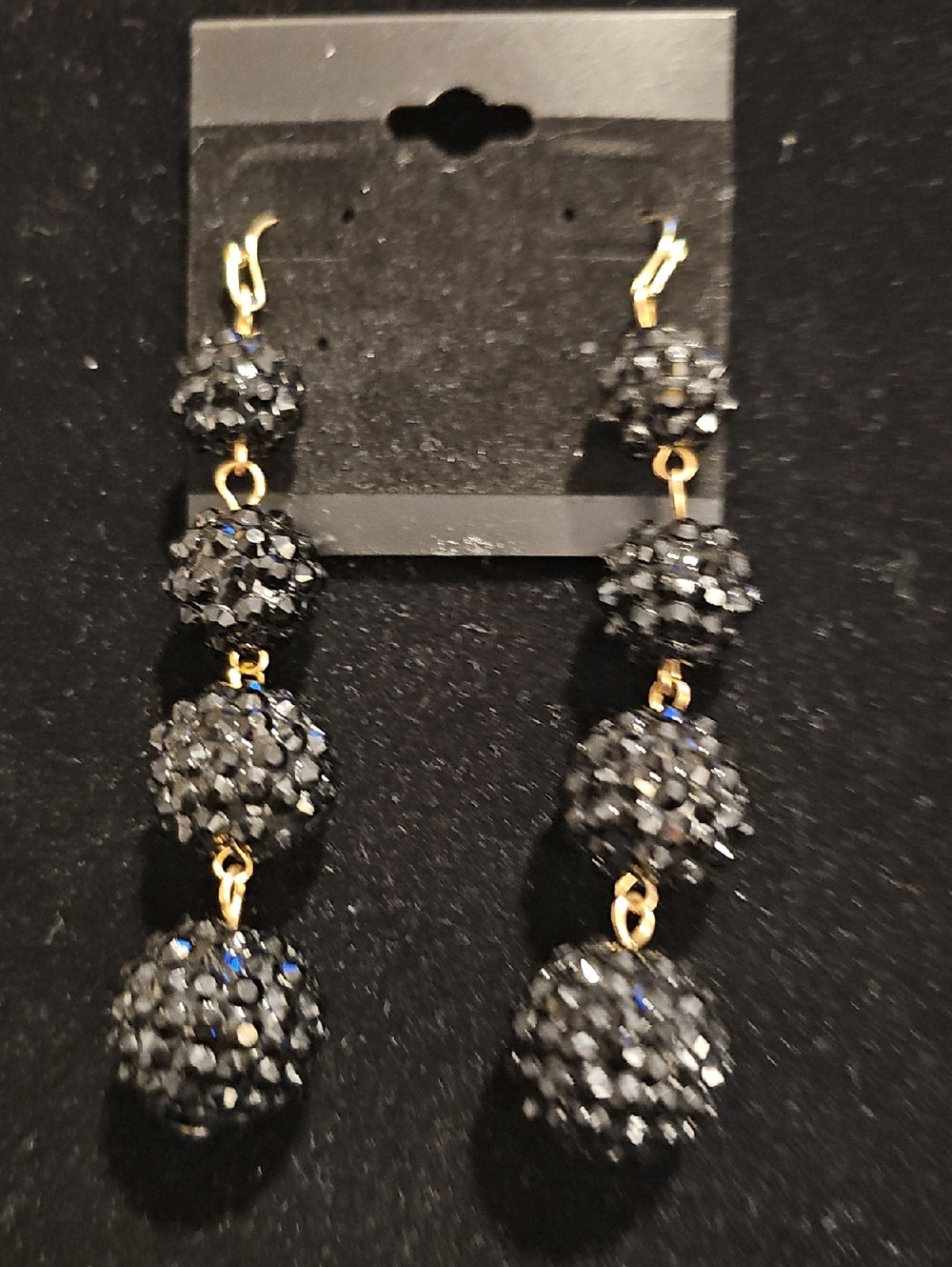 Jet Black Dangle Earings. Gold Tone Wire. Great Used‎ Condition